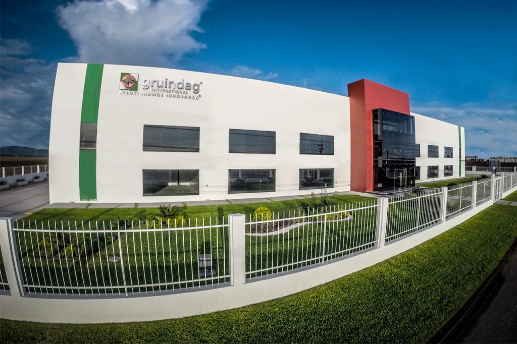 Gruindag fabrica soluciones innovadoras de alta tecnología para cada necesidad de cultivo, de una forma amigable con el medio ambiente.